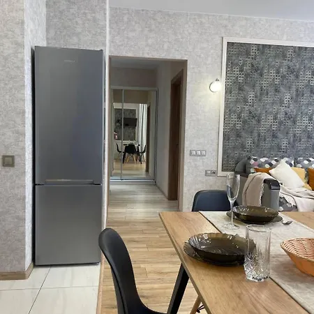 Appartement просторная комфортная в аркадии возле моря