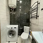 комфортная просторная в аркадии возле моря Apartman