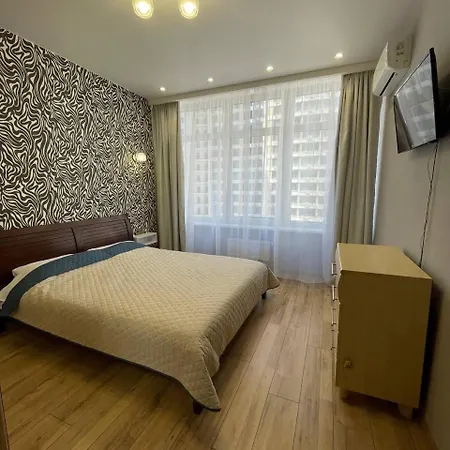 просторная уютная в аркадии Apartment *